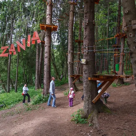 Kamenar 山林小屋 *